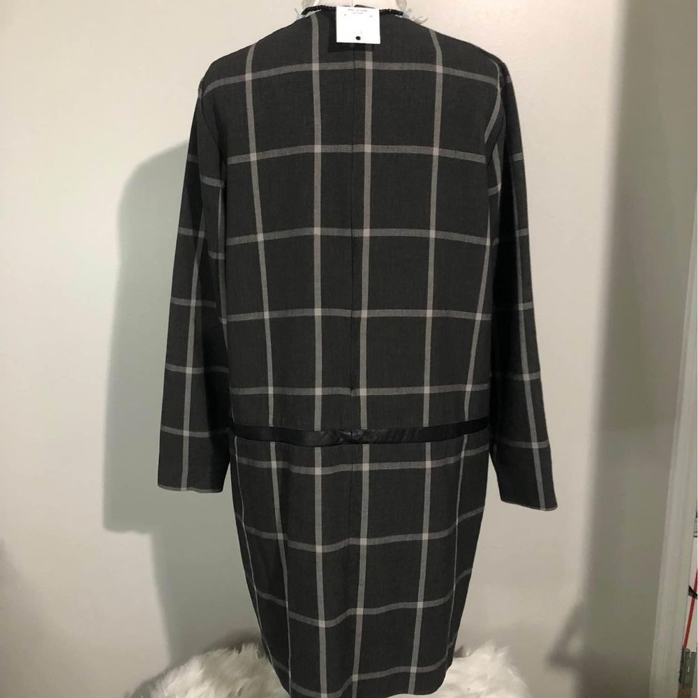 XL Joe Fresh Black Pin Stripped Dress 21” waist 34” length 20” pit-pit C3624 - Picture 2 of 6
